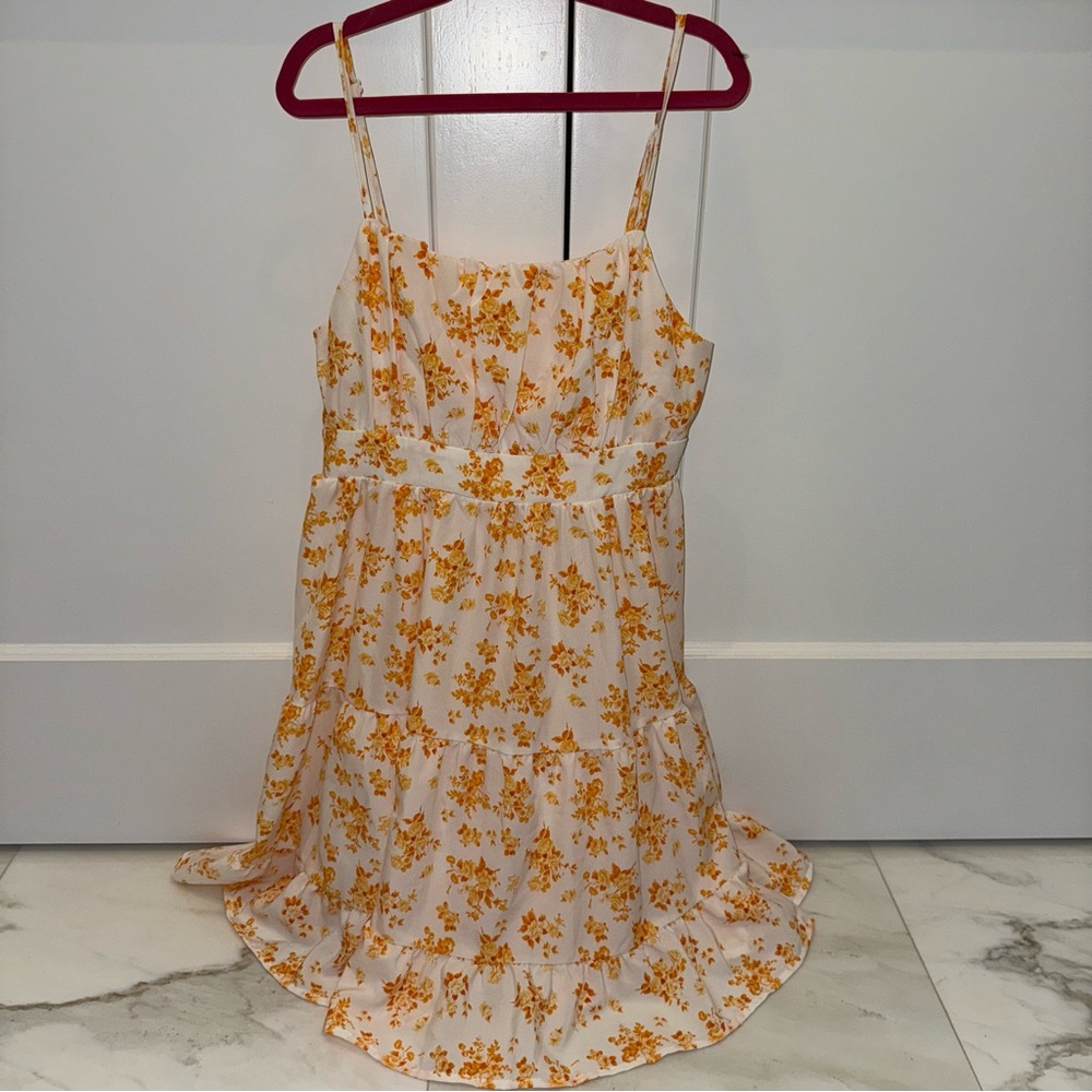 Frenchy by Shein Floral Spaghetti Strap Dress size medium orange and white nwt